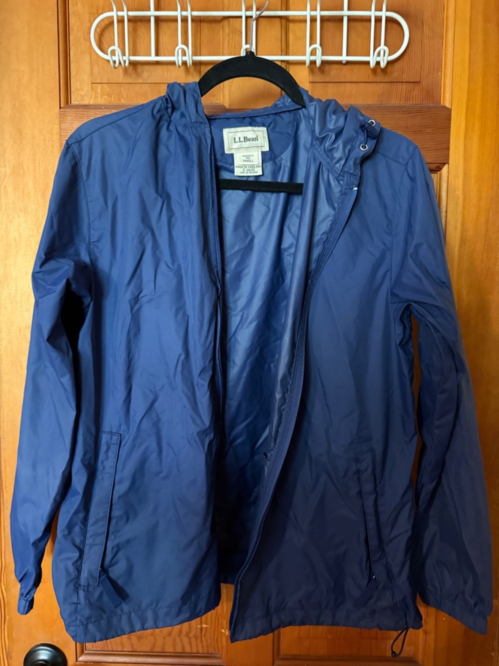 L.L.Bean Navy Blue Hooded Packable Windbreaker
